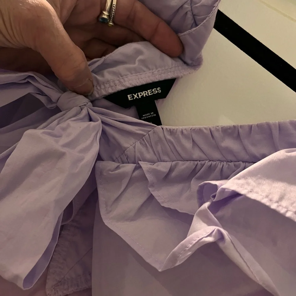 Express Lilac Ruffle V-Neck Top - Picture 9 of 13